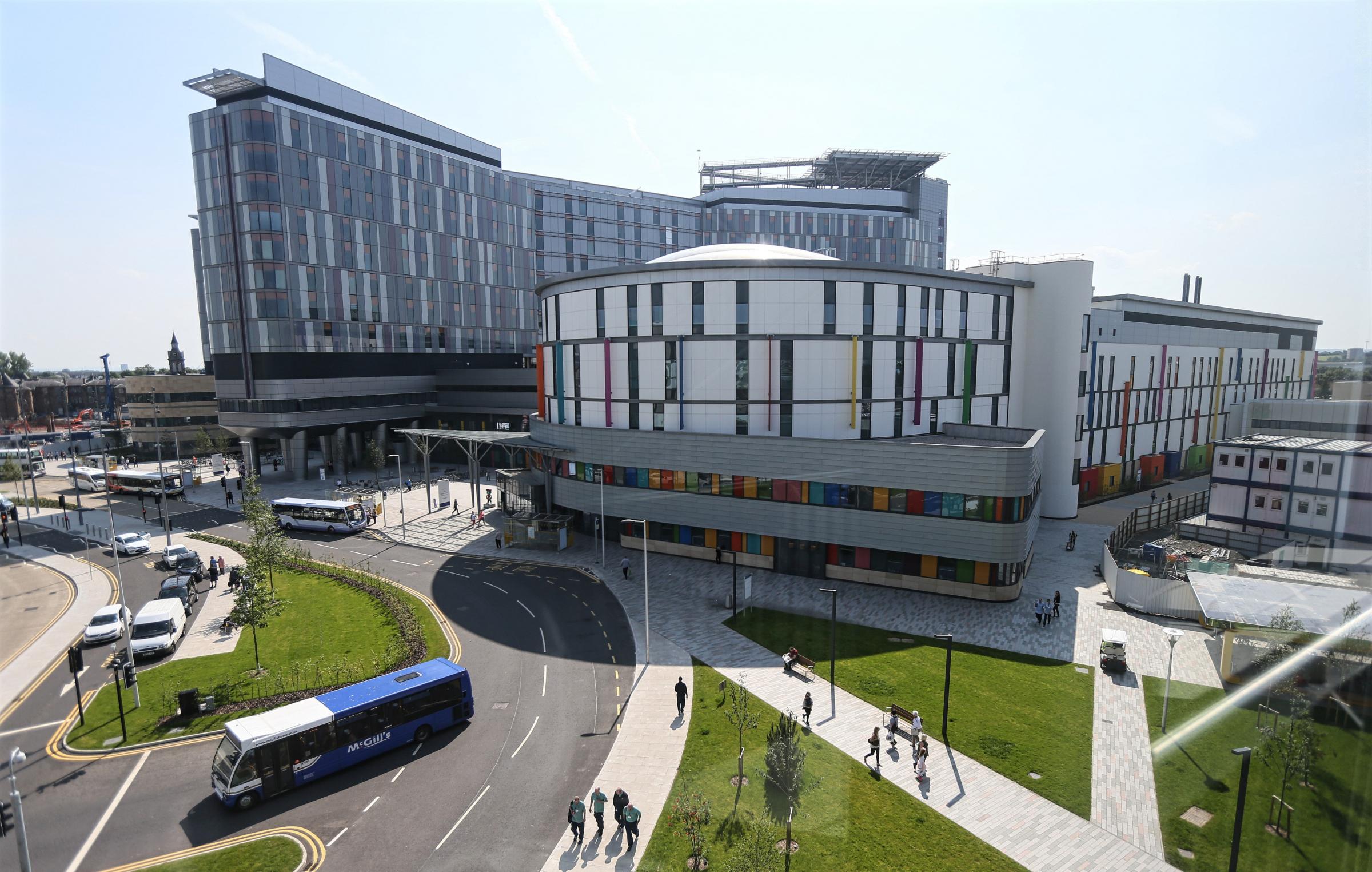 travel to queen elizabeth hospital glasgow